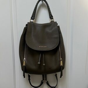 Michael Kors Viv Large Leather Olive Green Multi-Wear Backpack